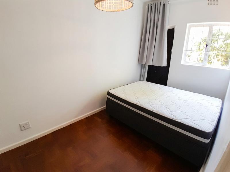 To Let 3 Bedroom Property for Rent in Vredehoek Western Cape